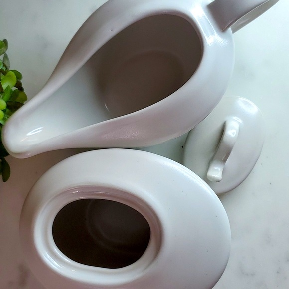 Vintage Artisanal ceramic Sugar and Creamer set. - Picture 4 of 4